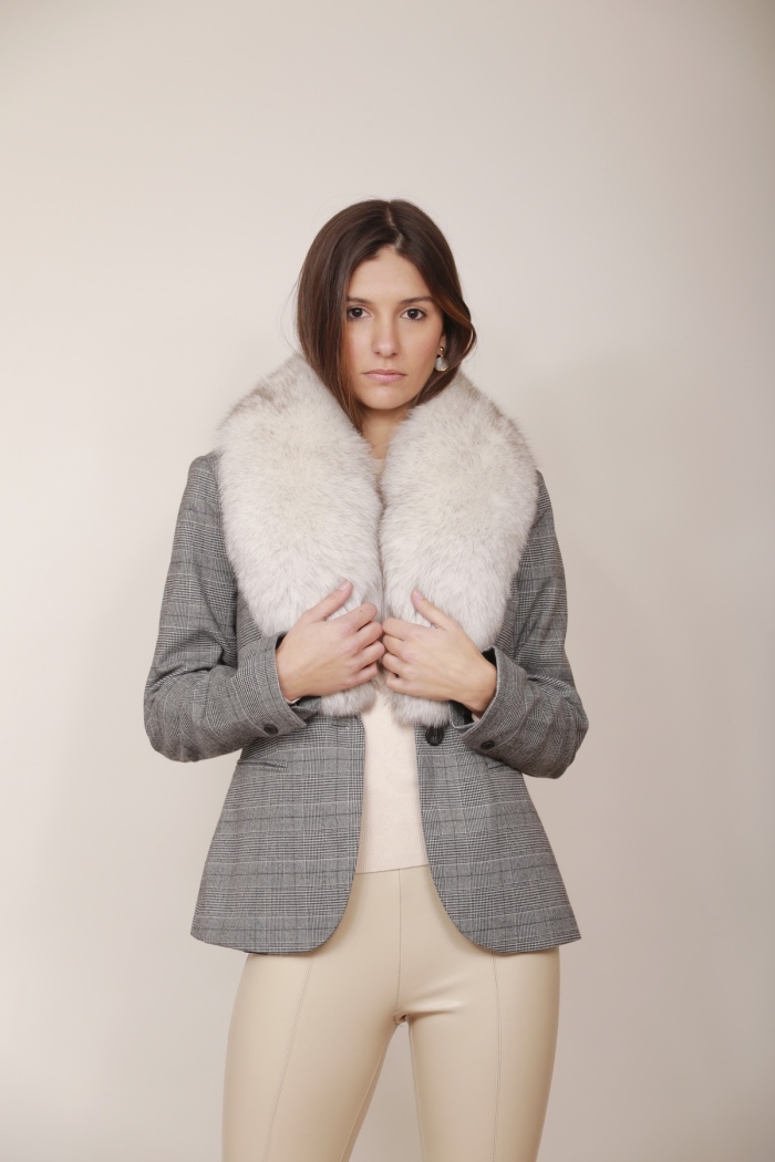 Estola Laredo Tallas Talla única Colores Blanco punta gris