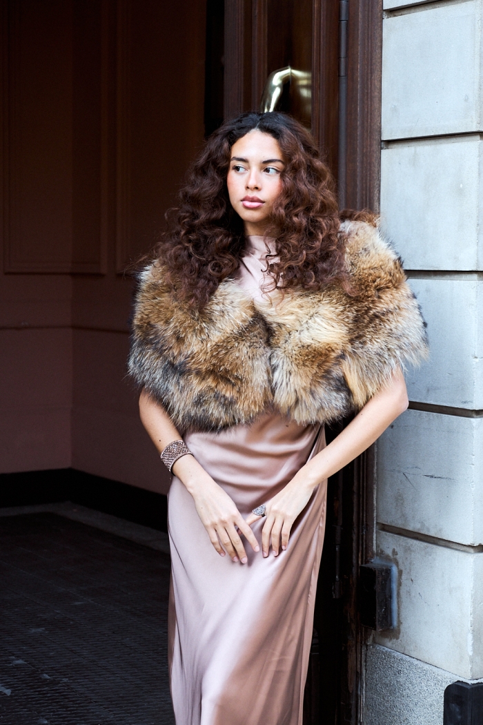 Étole Hellen  Couleurs Beige naturel Tailles Une taille