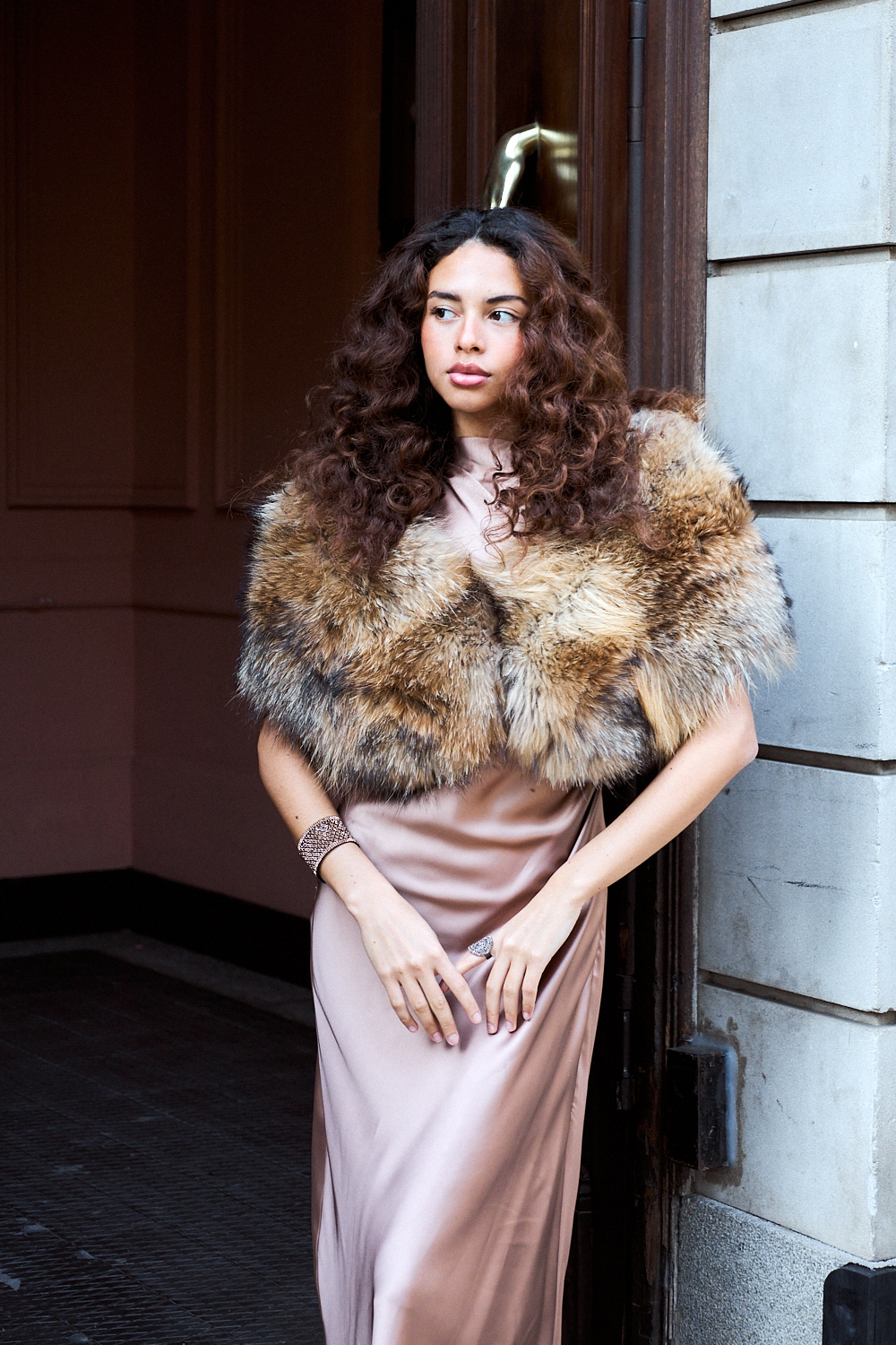 Étole Hellen  Couleurs Beige naturel Tailles Une taille