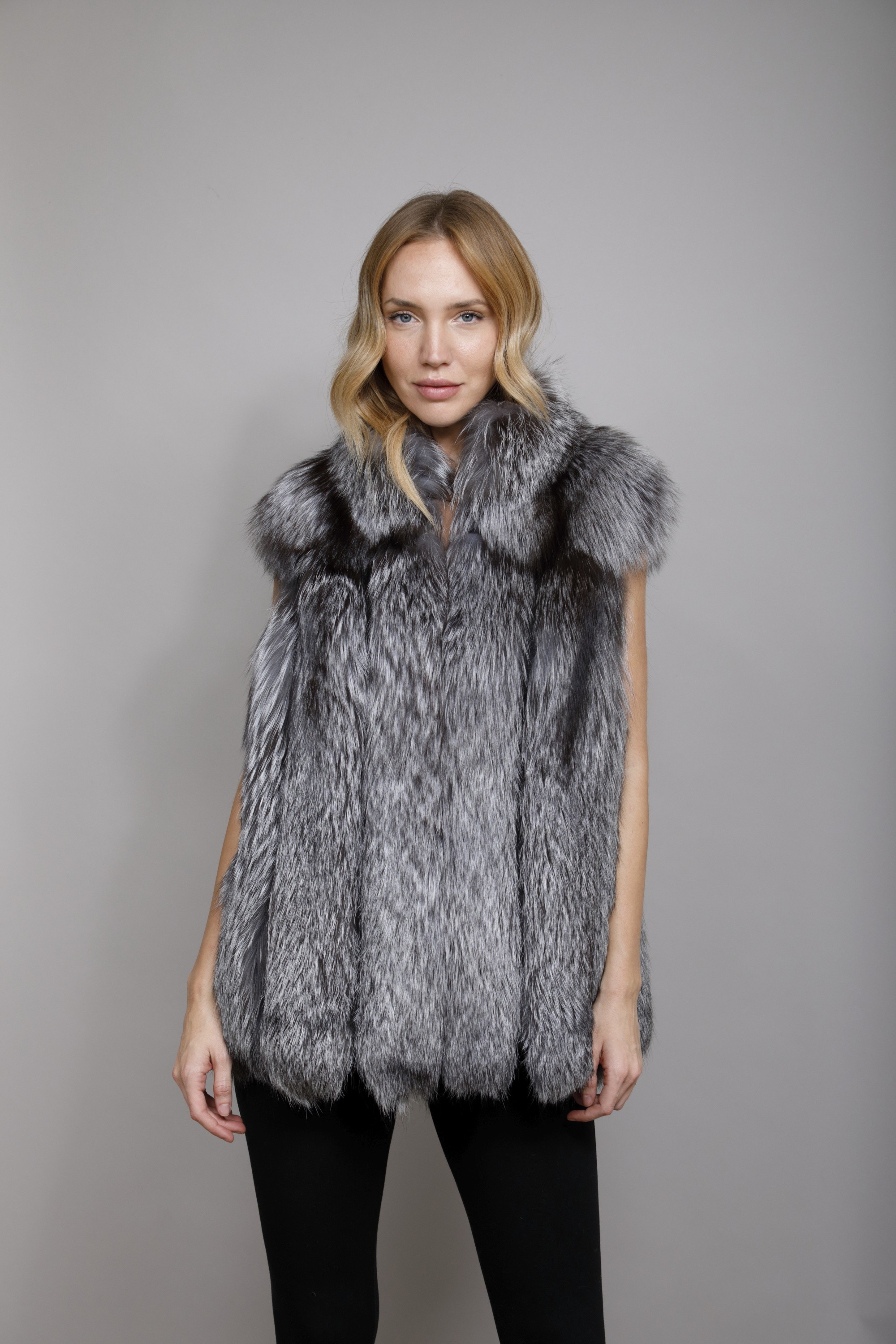 Chaleco Beth Tallas L Colores Gris natural