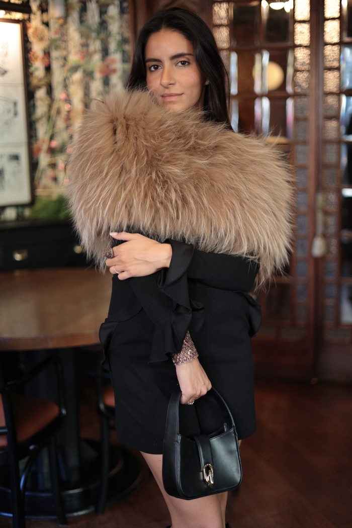 Stole Dana Sizes One size Colours Beige