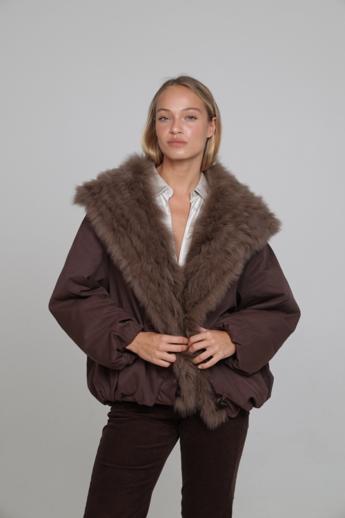 Chaqueta Ayla de tejido con cuello tipo smoking extraible de piel de zorro en tono marrón